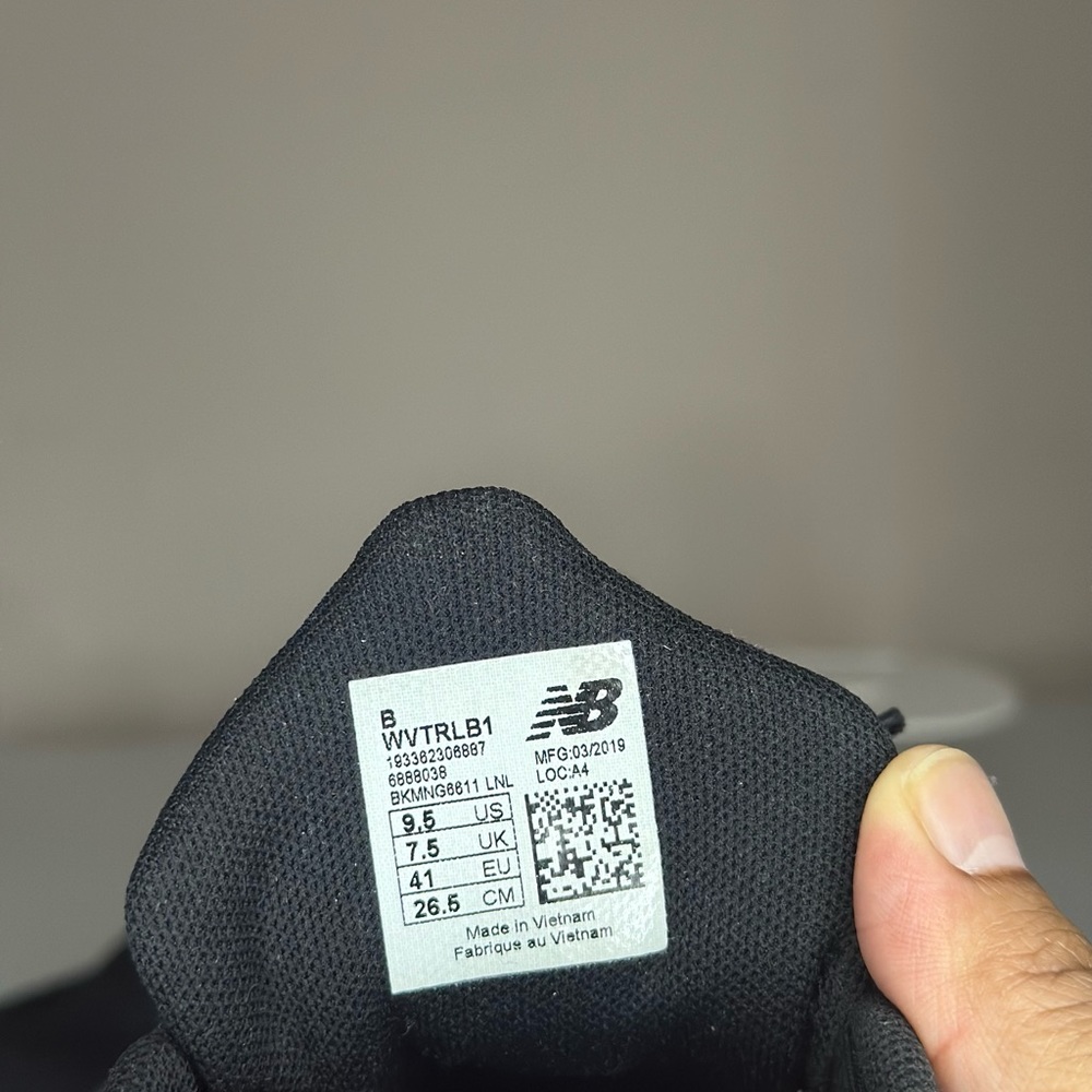 9.5 New Balance Ventr - Picture 4 of 5